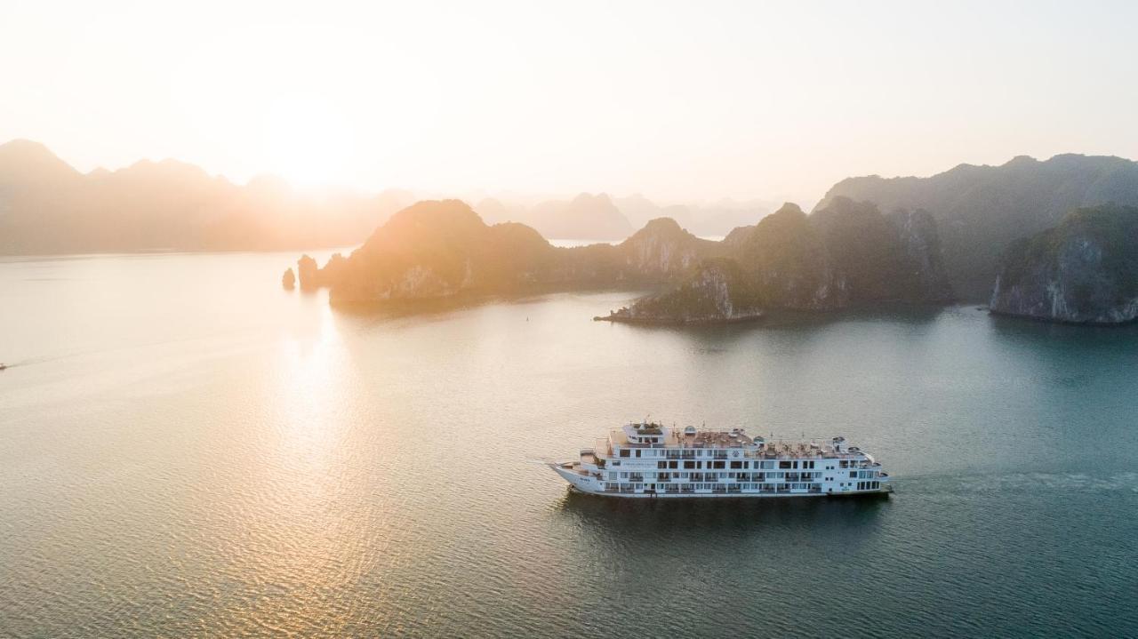 Ambassador Cruise Halong Bay Hotell Ha Long Exteriör bild